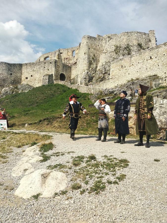 Ubytovanie Na Spisi Spisske Vlachy Extérieur photo